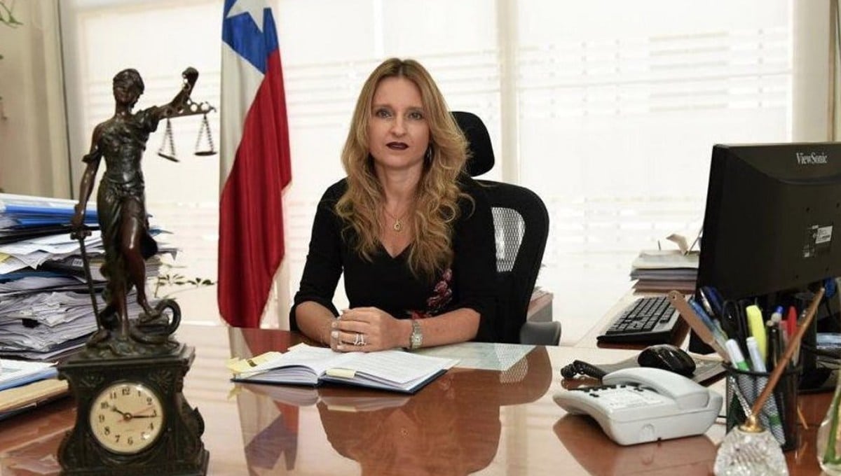 Escándalo Romy Rutherford dicta condena millonaria en el Milicogate