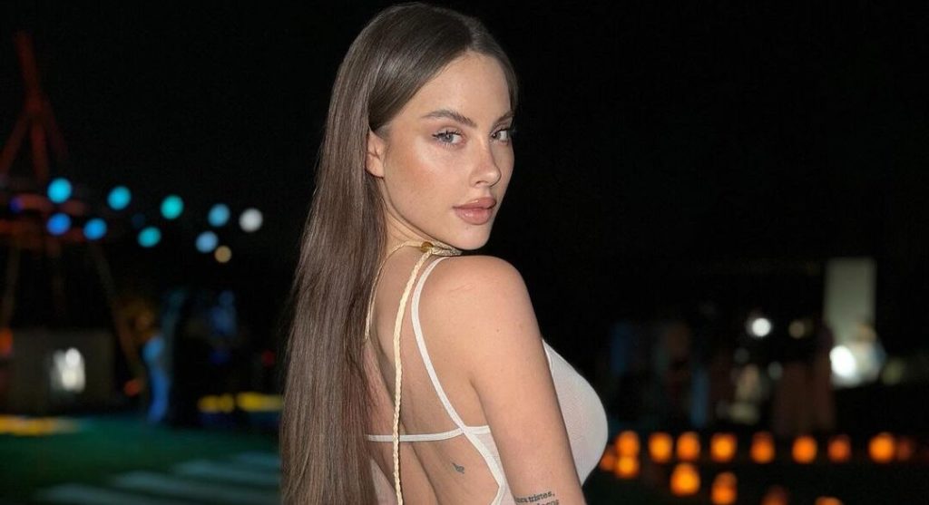 Ignacia Michelson Sorprende Con Atrevida Foto En Topless