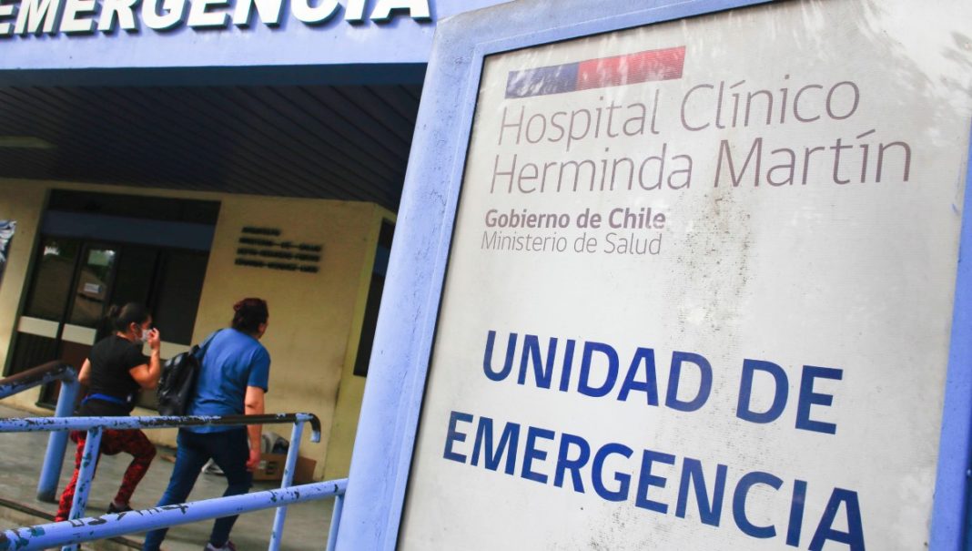 Impactante tragedia: Niña de 12 años pierde la vida tras caer desde el quinto piso de un hospital