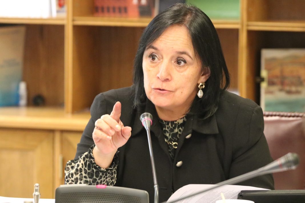 Senadora Aravena exige mayor presencia del Estado tras emboscada a Carabineros en Ercilla