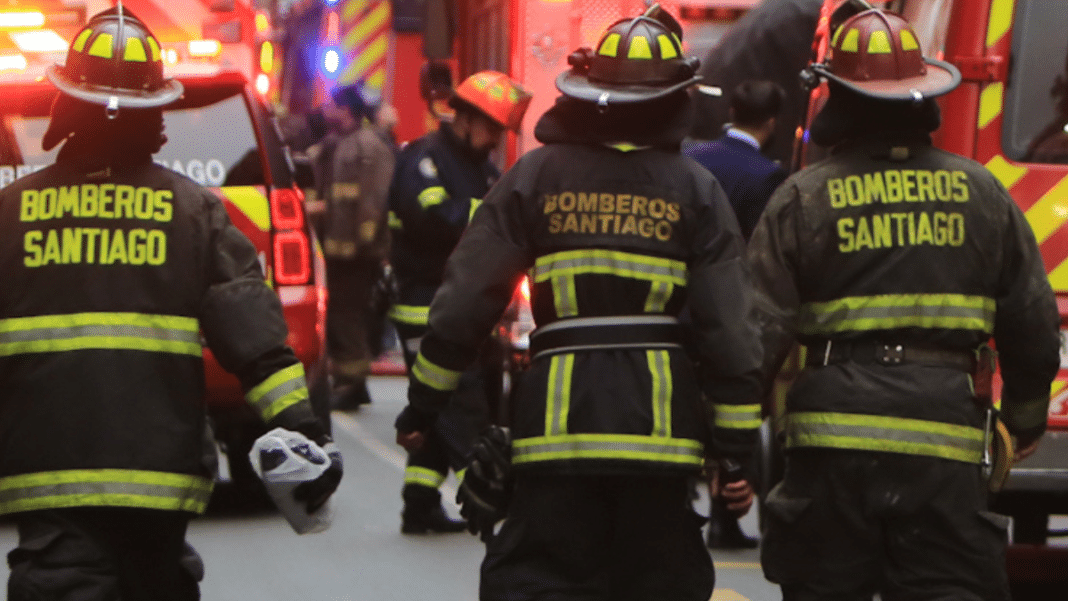 Tragedia en Pudahuel: Pareja de adultos mayores pierde la vida en devastador incendio