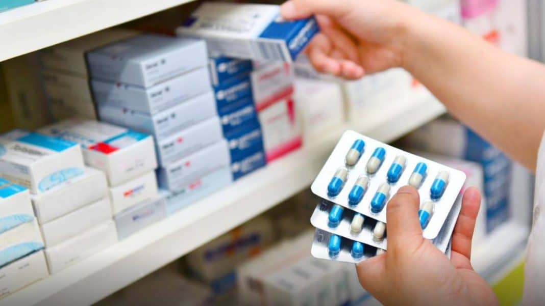 ¡Cuidado! Los peligros de comprar medicamentos en la feria