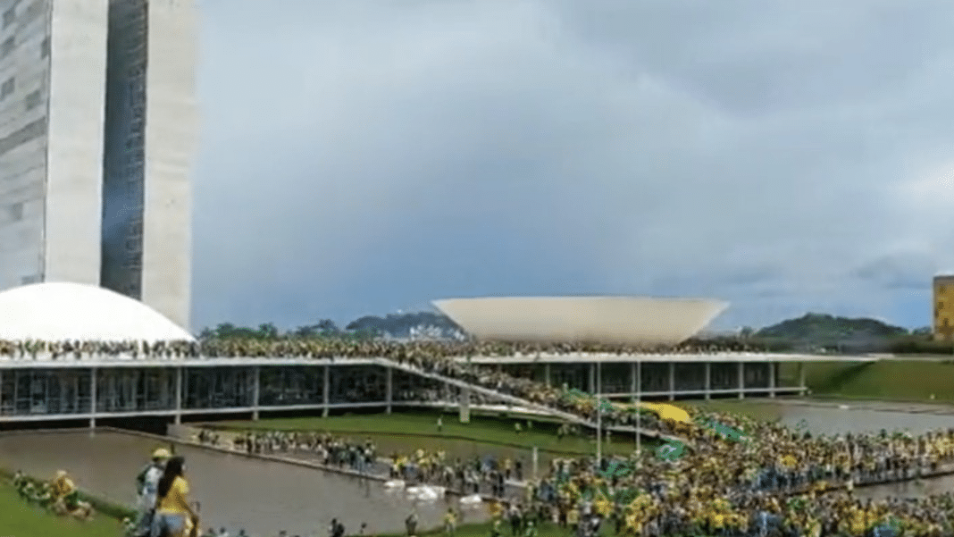 ¡Escándalo en Brasil! Investigación militar exonera al Ejército y culpa al gobierno del asalto al Palacio del Planalto