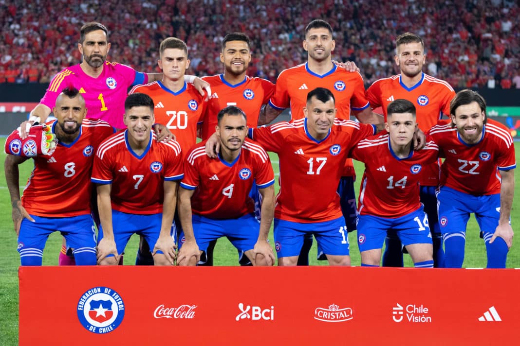 ¡Fecha y hora confirmadas! La Roja se enfrentará a Uruguay y Colombia en las Clasificatorias