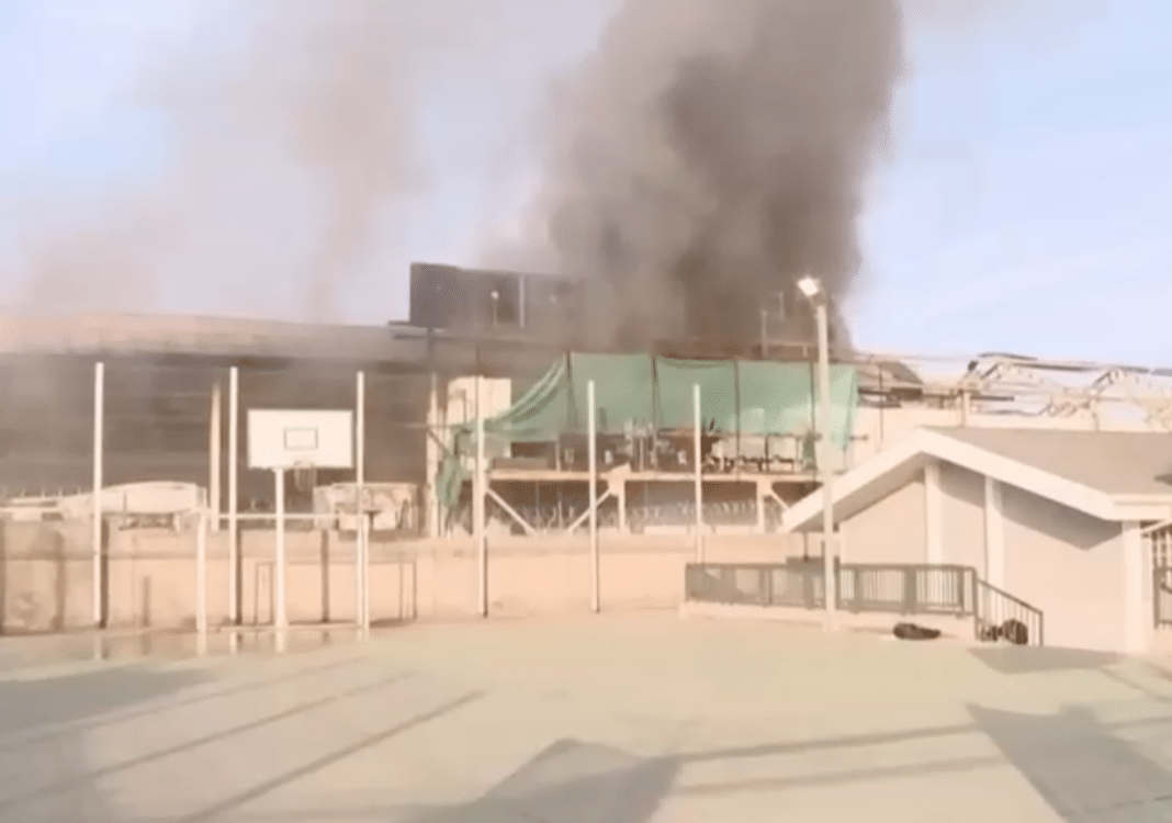 ¡Impactante incendio en El Bosque! Bomberos luchan contra las llamas