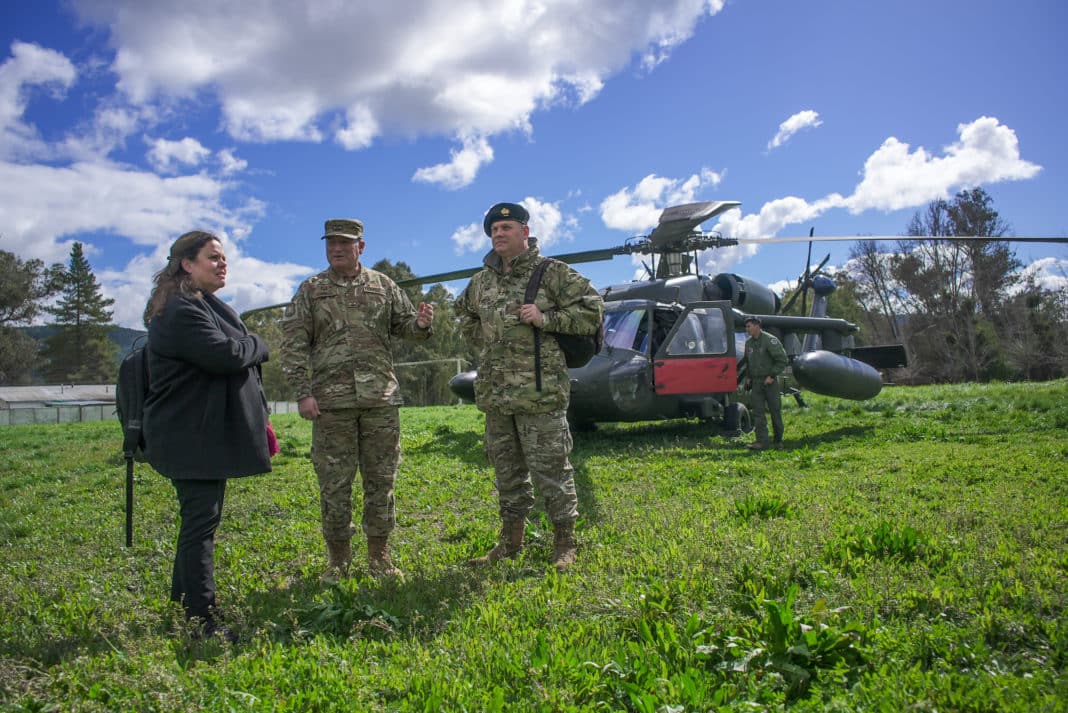 Ministra Fernández visita el Maule tras despliegue militar en zonas afectadas por sistema frontal