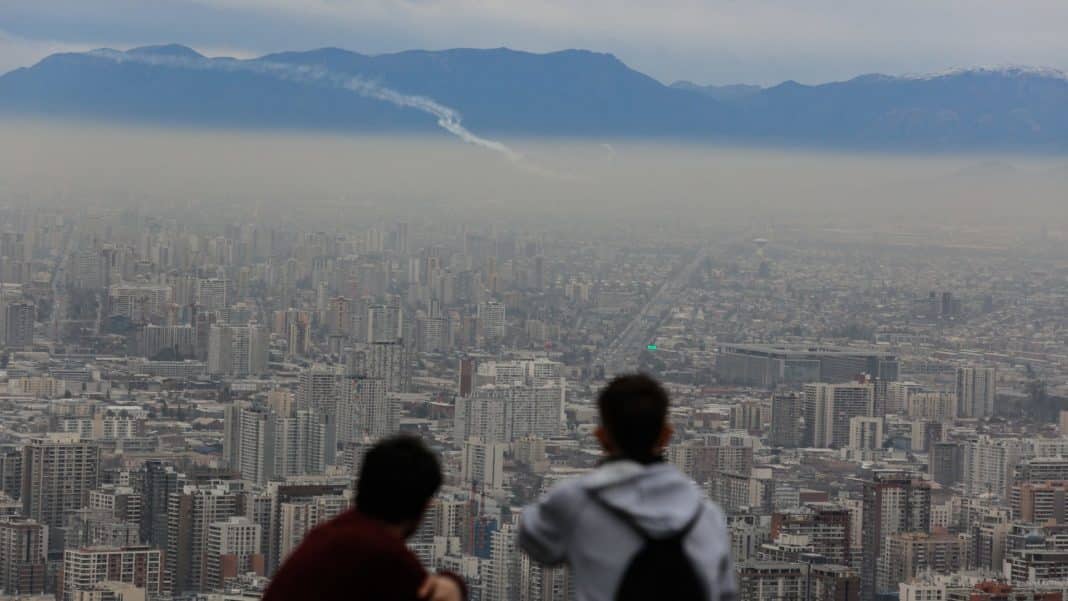 ¡Increíble! Santiago logra disminuir la contaminación, pero los expertos tienen dudas