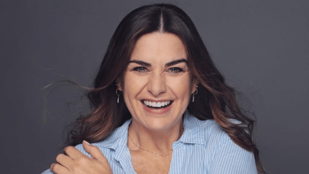 ¡Increíble parecido! Ingrid Cruz sorprende en redes con una foto junto a su hija