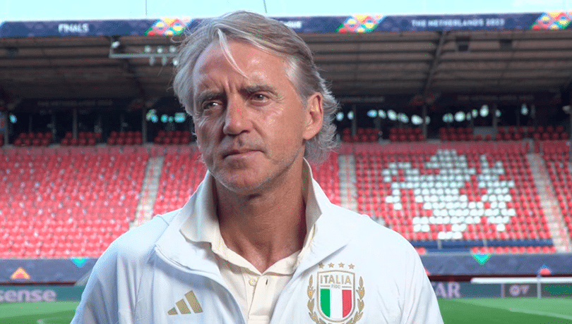 ¡Sorpresa en el fútbol italiano! Roberto Mancini renuncia a la selección y deja a todos boquiabiertos