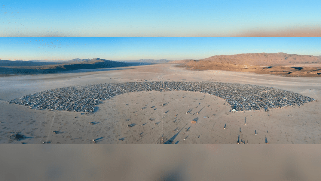 ¡Aislados en el desierto! Tormenta deja a miles de asistentes al festival Burning Man sin escapatoria