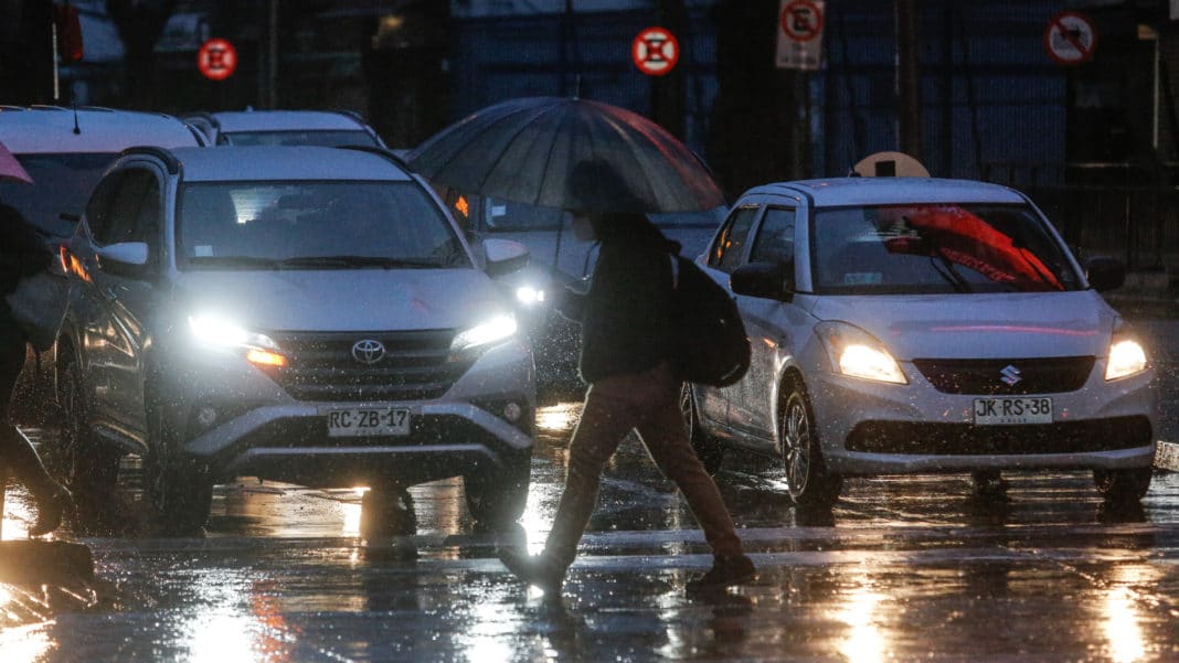 ¡Alerta! Lluvias intensas amenazan dos regiones del sur