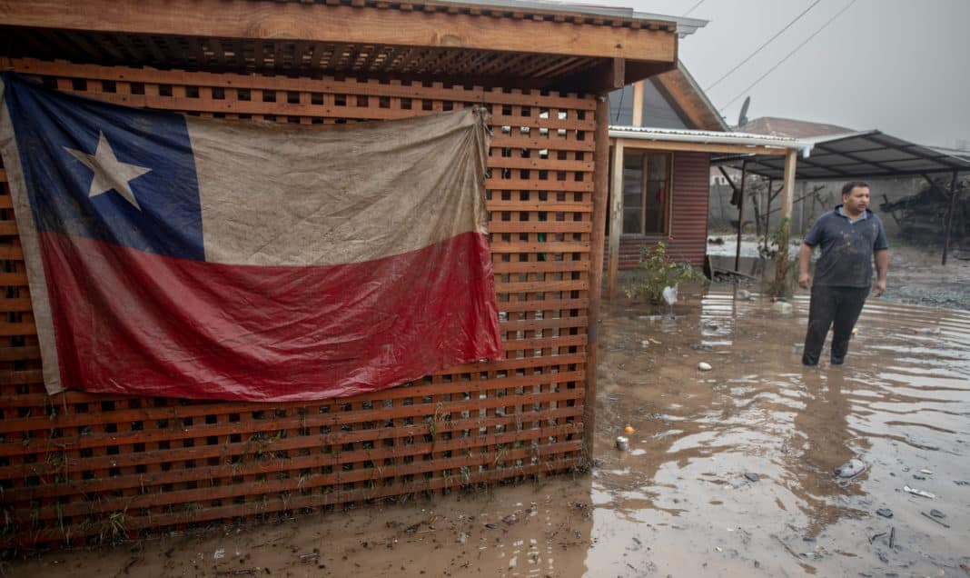 ¡Alerta roja en el sur de Chile! Inundaciones y desbordes de ríos afectan a miles de personas