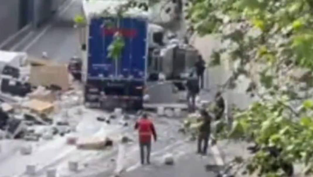 ¡Impactante! Accidente de tránsito en Santiago provoca cierre de Ruta 5 Sur