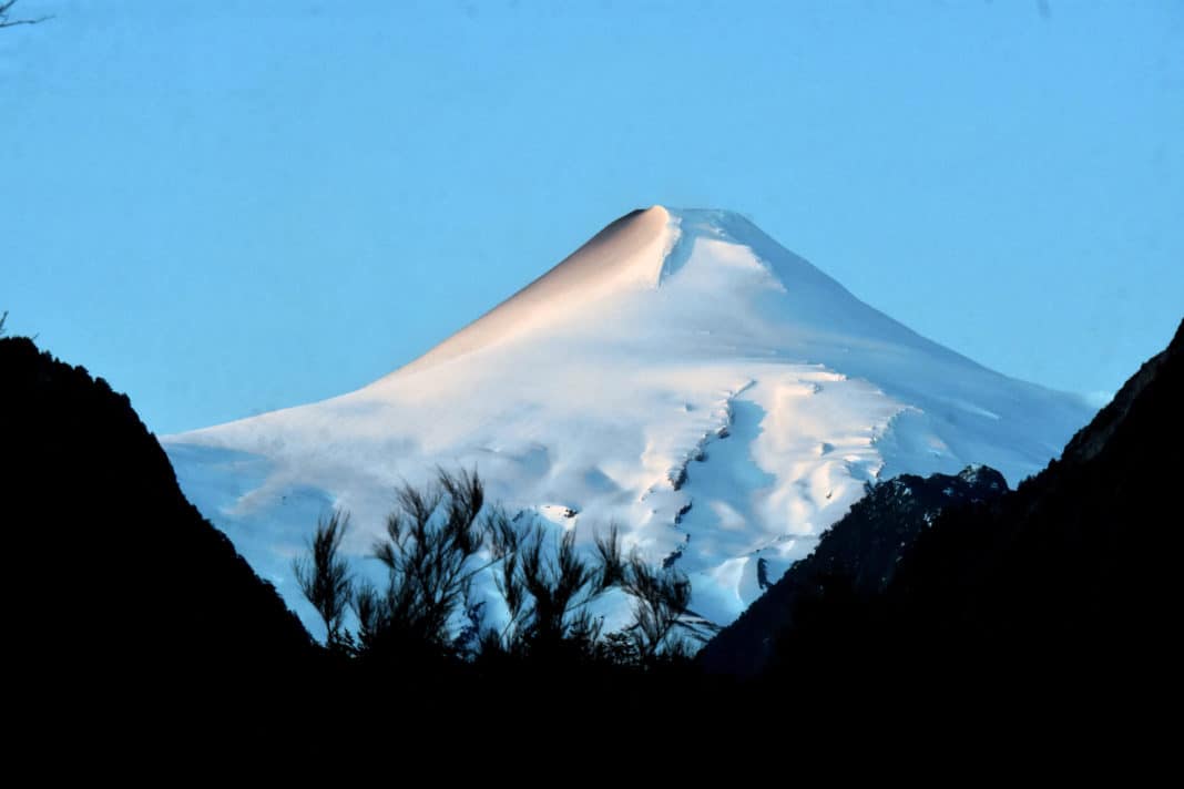 ¡Prepárate para la emergencia! Descubre qué elementos necesitas en tu kit de emergencia para el Volcán Villarrica