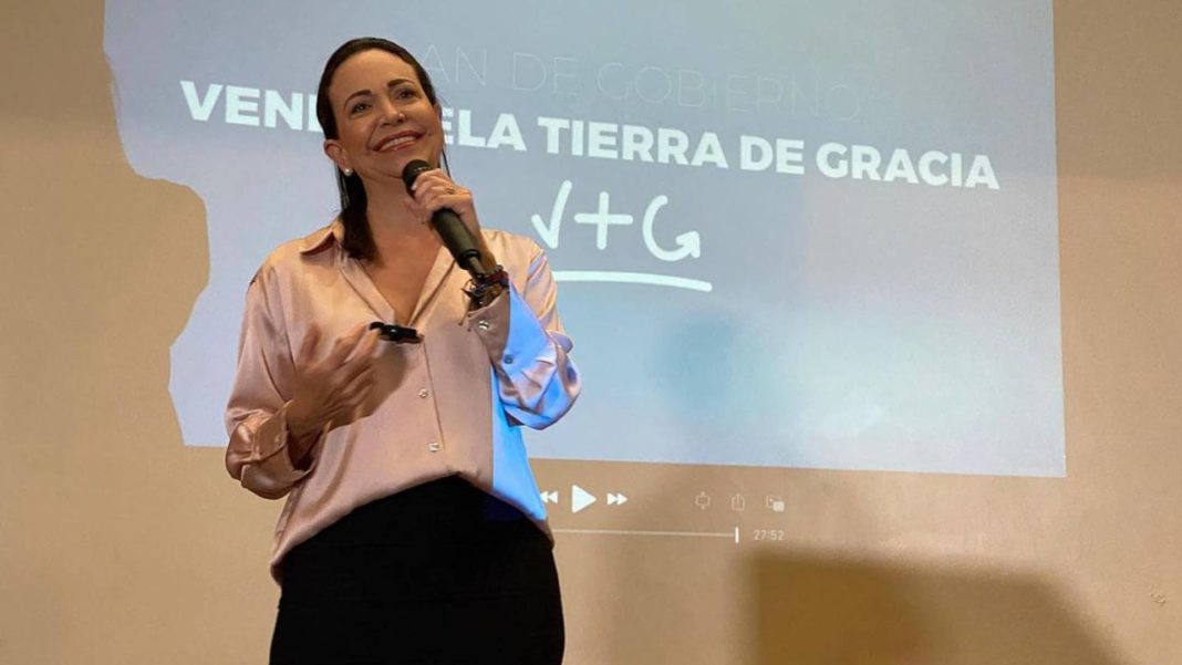 María Corina Machado: la líder opositora que desafía al régimen de Maduro