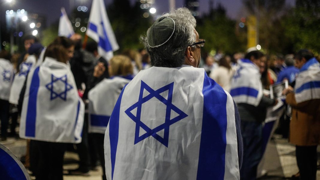Netanyahu forma gobierno de unidad con la oposición en Israel