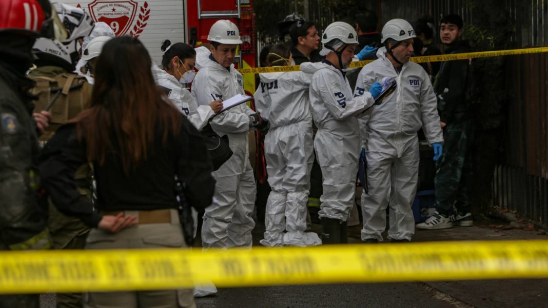 Tragedia en Lo Espejo: Seis muertos y tres heridos en voraz incendio