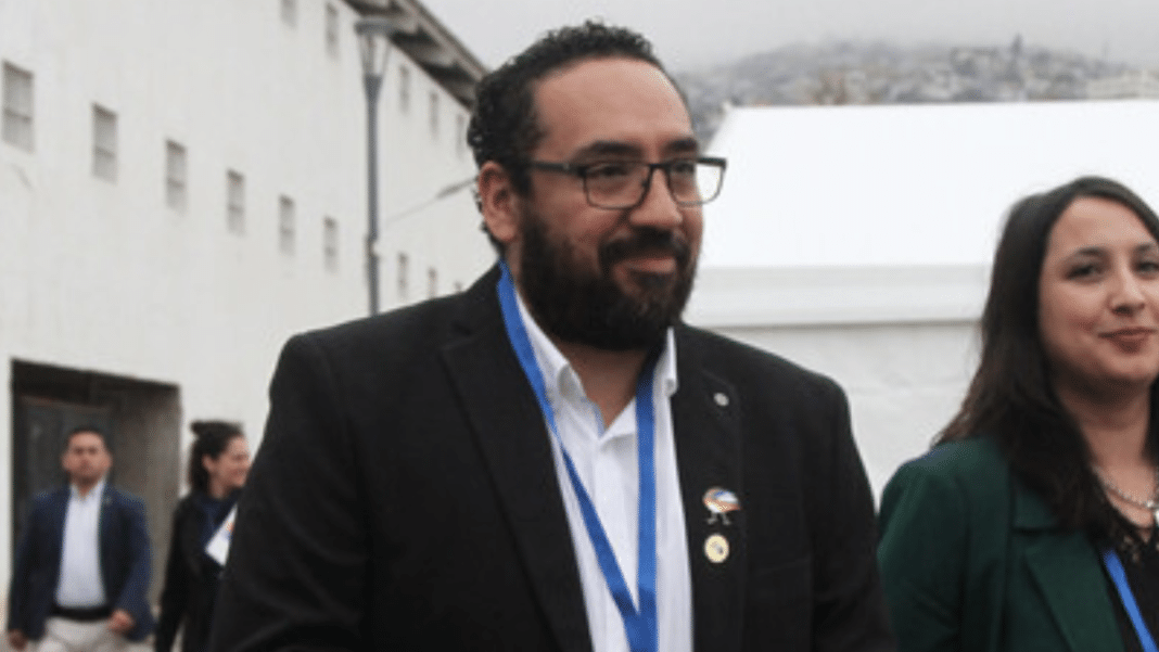 ¡Escándalo! Ministro de Educación admite abandono del Estado en Atacama