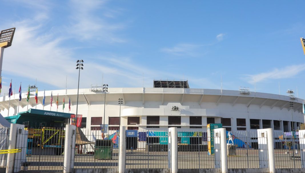 ¡Escándalo en los Panamericanos! Guardias del Estadio Nacional en huelga por sueldos impagos