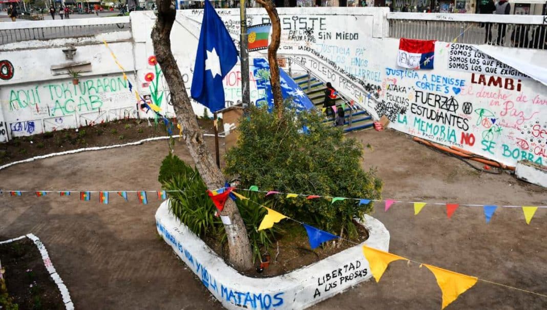 ¡Gran noticia! Metro abrirá las puertas de acceso a estación Baquedano cerrado tras el 18-O