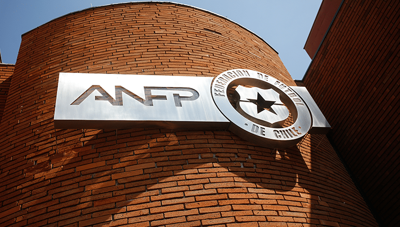 ¡Gran revuelo en el fútbol chileno! Casa de apuestas rompe sus lazos con la ANFP