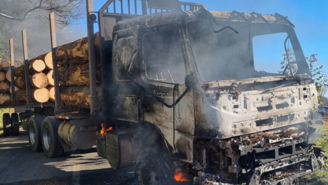 ¡Impactante! Detienen a miembros del brazo operativo de la CAM: quemaron dos camiones en Quilleco