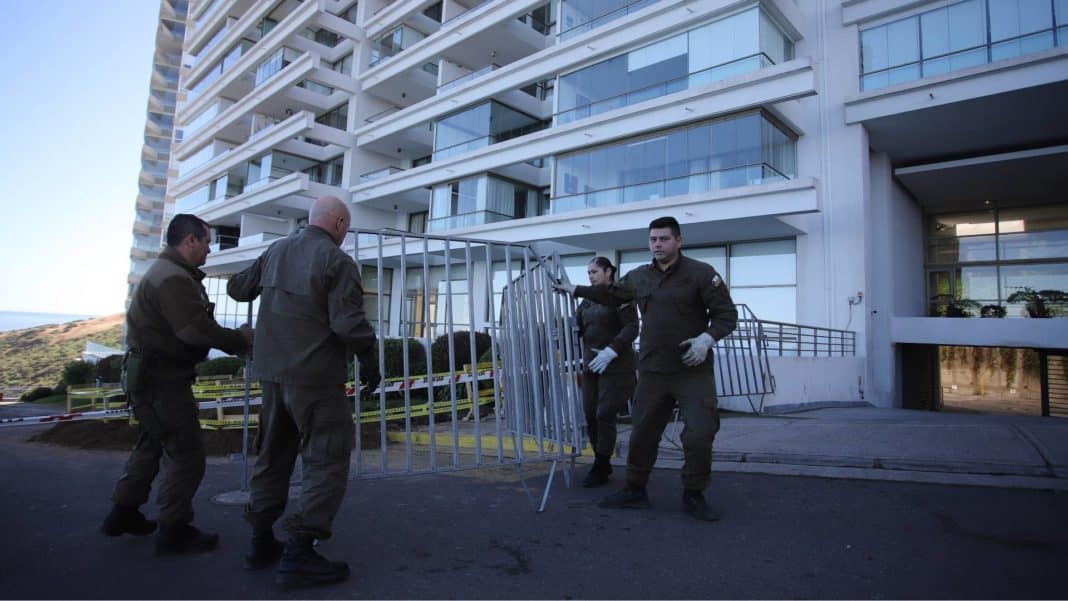 ¡Increíble! Delincuentes saquean todos los departamentos del edificio Kandinsky de Reñaca