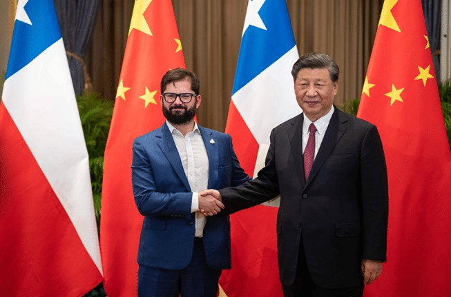 ¡Increíble encuentro! Presidente Boric se reúne con Xi Jinping en China