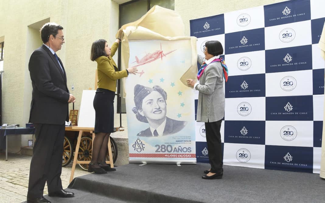¡Increíble homenaje! Casa de Moneda celebra sus 280 años con un impreso conmemorativo de Margot Duhalde