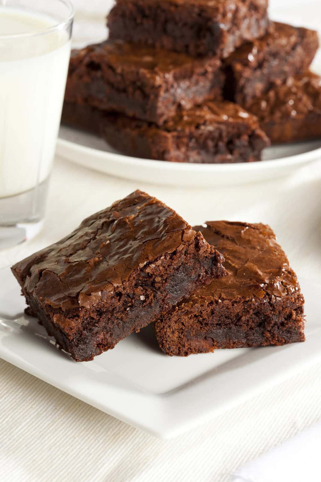 Descubre cómo hacer el brownie perfecto en 4 pasos y qué ocurre al reemplazar ingredientes