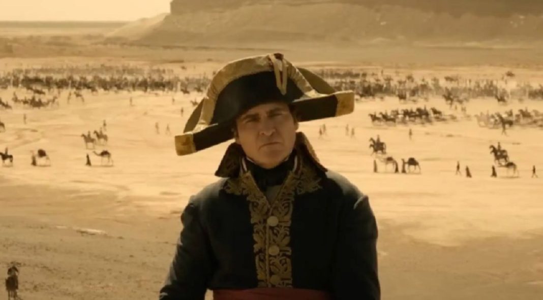 Napoleón: Descubre las reseñas que te harán correr al cine para disfrutar de Joaquín Phoenix