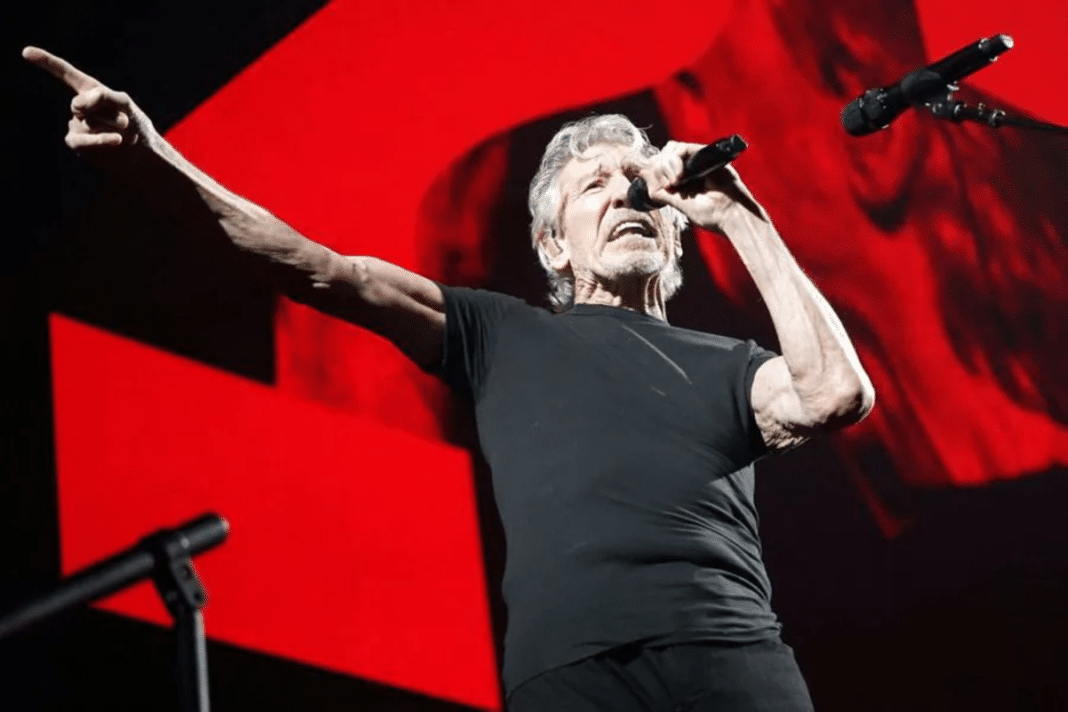 Roger Waters revela la verdad sobre su experiencia en Argentina durante su recital en Santiago