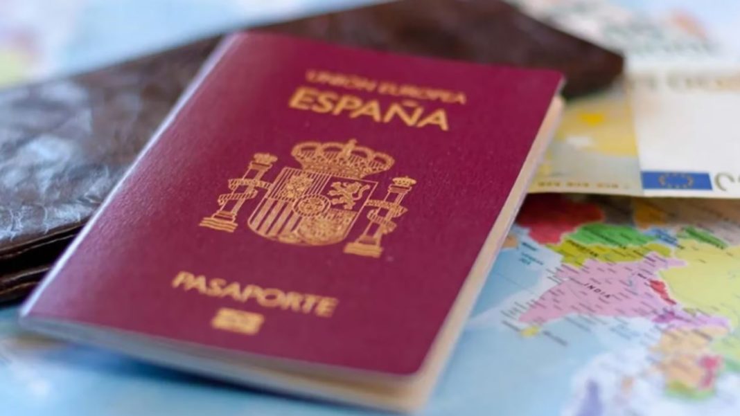 ¡Atención chilenos! Descubre cómo obtener el pasaporte español sin vivir en Europa