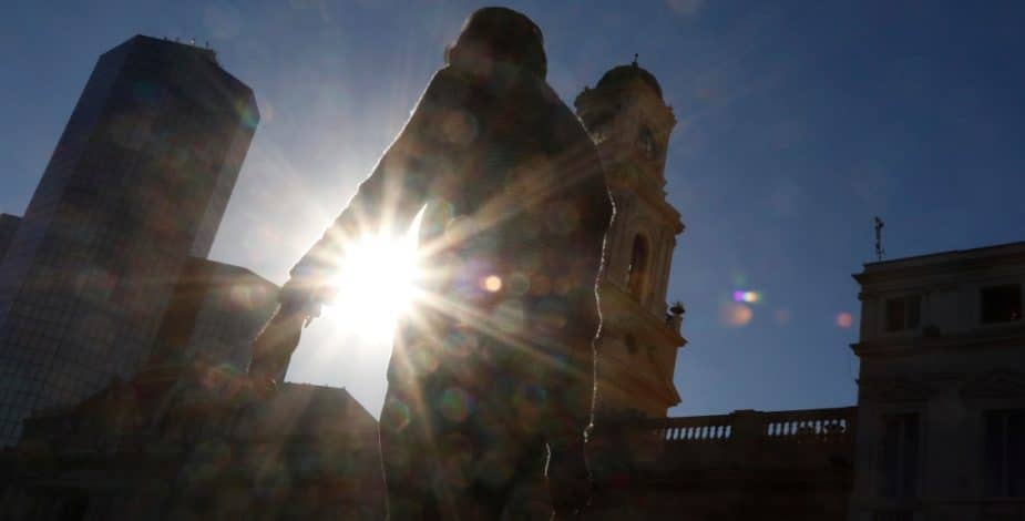 ¡Cuidado! Expertos de U. de Chile advierten sobre las altas temperaturas del próximo verano