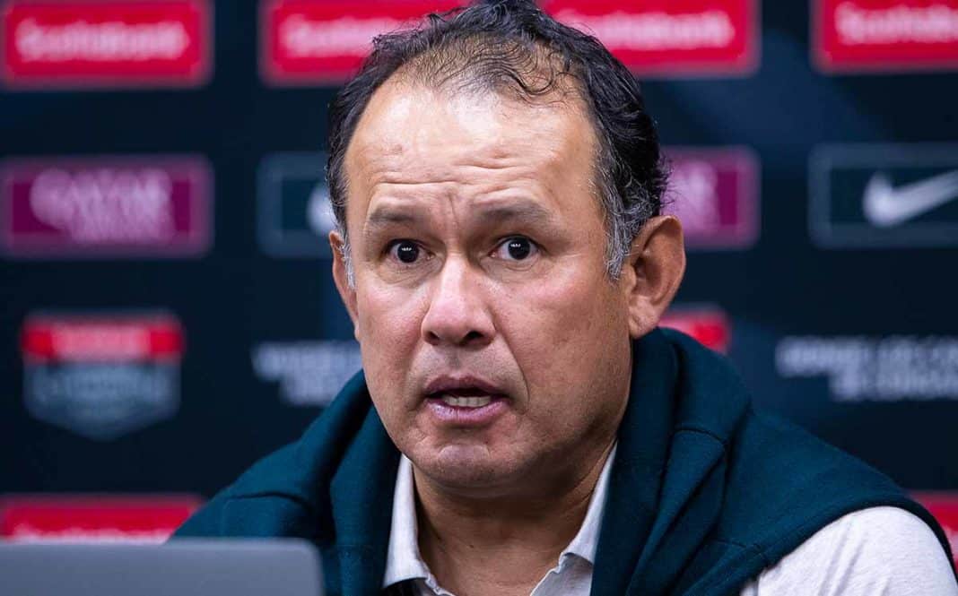 ¡Escándalo en Perú! Juan Reynoso podría ser destituido como técnico de la selección