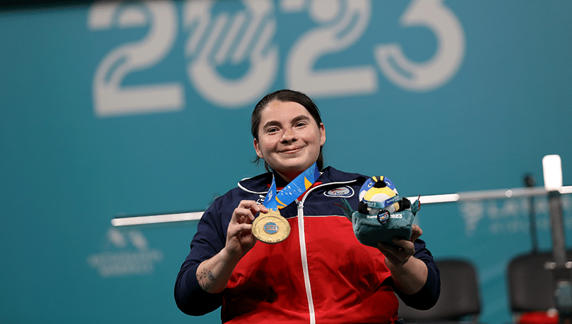 ¡Increíble hazaña! Camila Campos rompe récord y se lleva el oro en para powerlifting de Santiago 2023