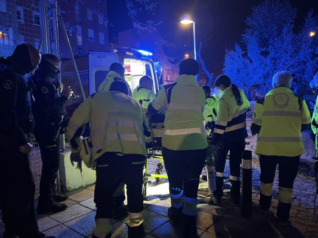 Impactante: Profesor chileno es apuñalado en un bar de Madrid y muere en el hospital