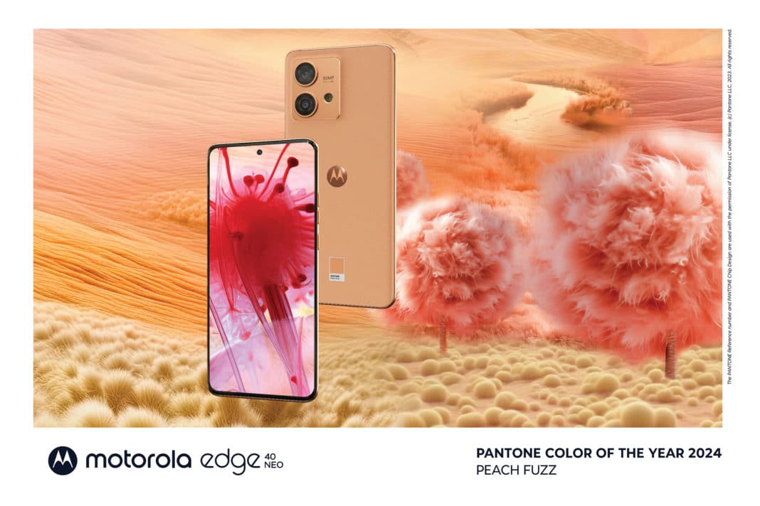 Motorola presenta Peach Fuzz, el nuevo Color del Año 2024 de Pantone