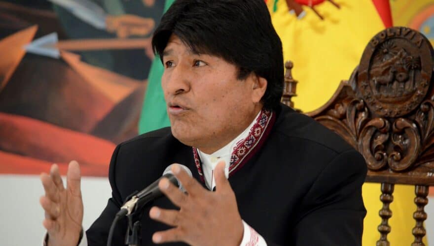 ¡Bolivia anula la reelección indefinida y deja a Evo Morales fuera de las elecciones de 2025!