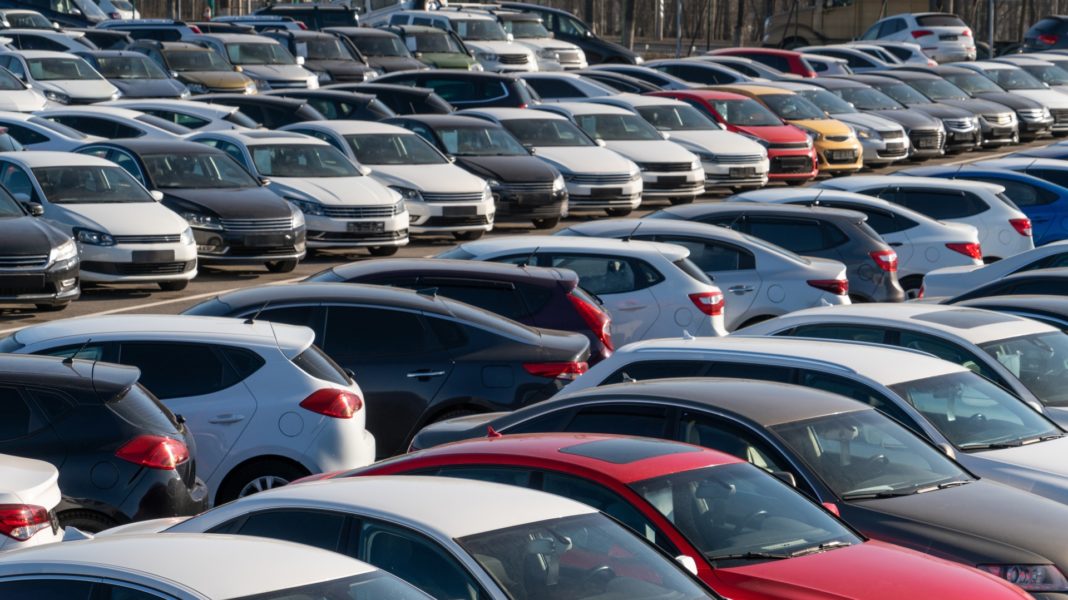 ¡Descubre los diez autos usados más buscados por menos de $15 millones!