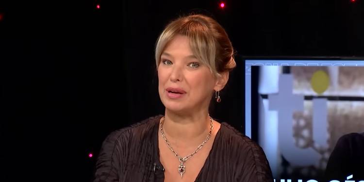 ¡Increíble! Claudia Schmidt regresa a Chile y se une como panelista a un famoso programa