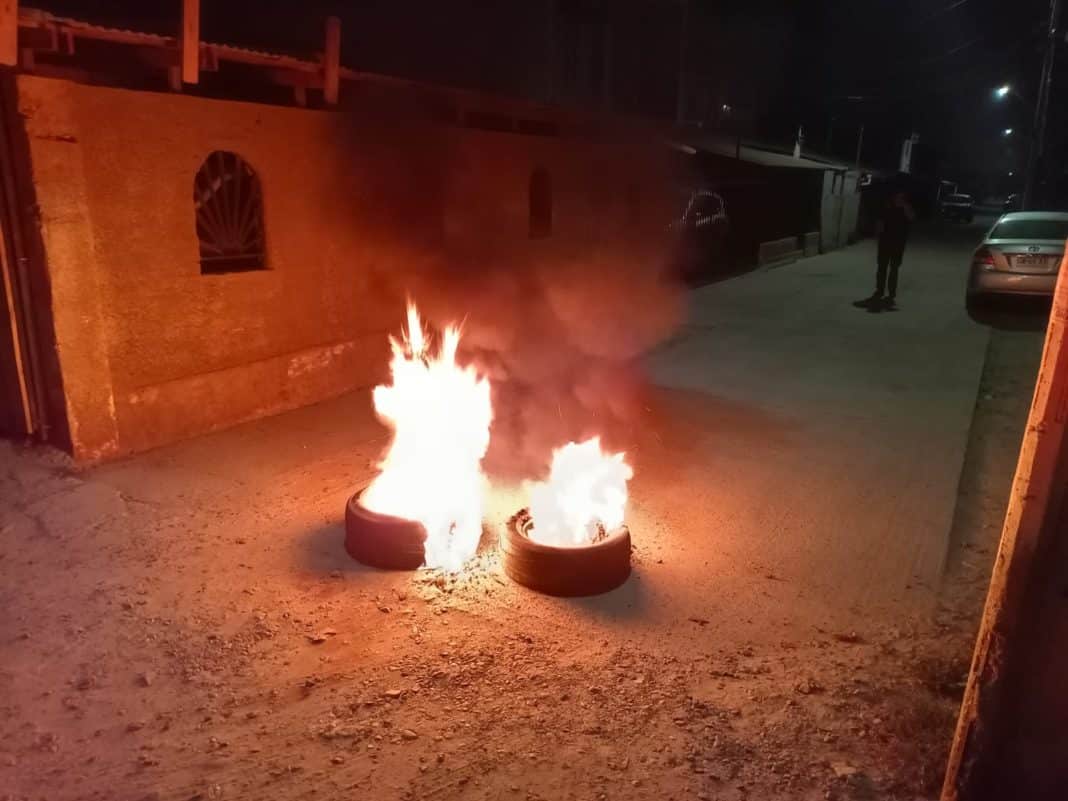 ¡Increíble! Detienen a hombre por hacer barricadas en Limache mientras la comuna está en Alerta Roja por incendios