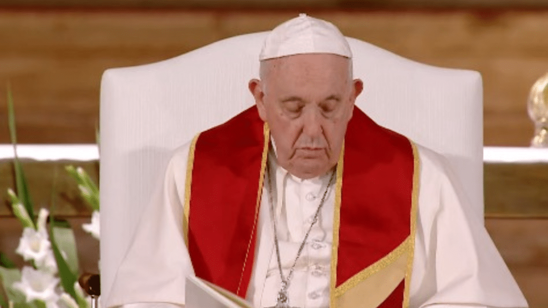¡Increíble! El Papa Francisco aprueba bendecir a las parejas del mismo sexo