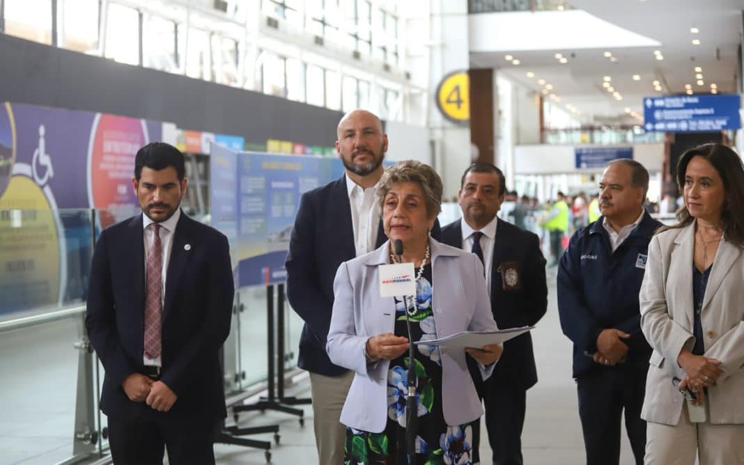 ¡Prepárate para el caos! Autoridades recomiendan llegar hasta 4 horas antes al aeropuerto en Año Nuevo