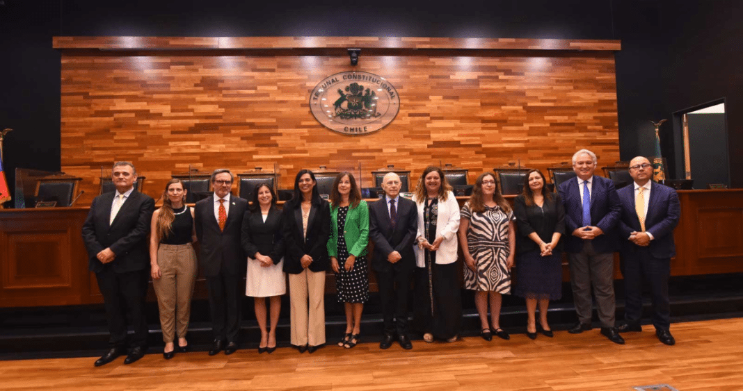 Histórico: Por primera vez un pleno con mayoría femenina en el Tribunal Constitucional