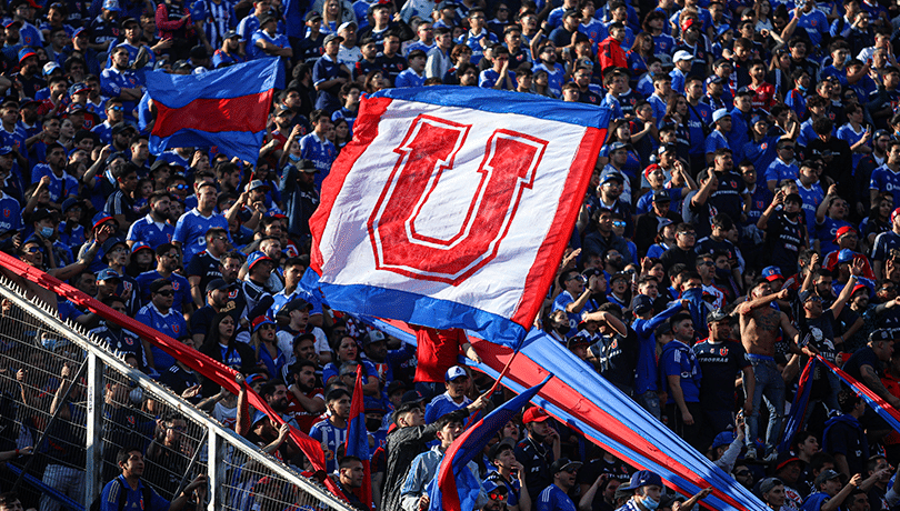 La U baraja adelantar la Noche Azul para jugar en el Estadio Nacional