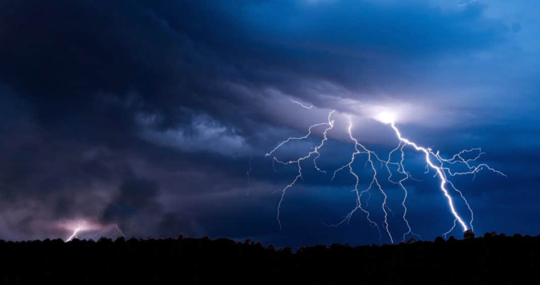 ¡Alerta! Pronostican tormentas eléctricas en el sur del país