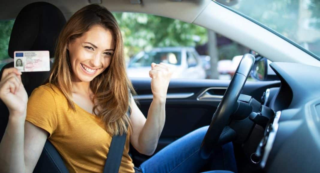 ¡Aprende a conducir de forma gratuita y cambia tu vida!