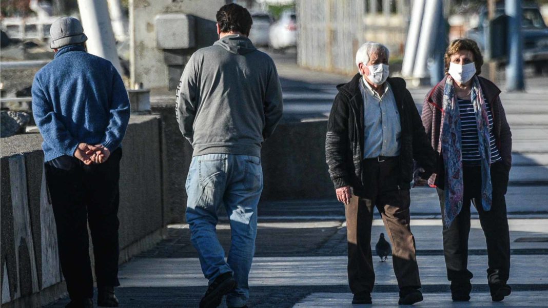 ¡Descubre si eres beneficiario de los bonos para adultos mayores 2024!