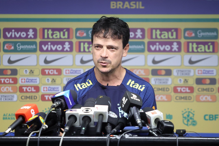 ¡Escándalo en Brasil! Fernando Diniz destituido de la selección tras derrota ante Argentina